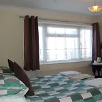 Weatherbury Hotel