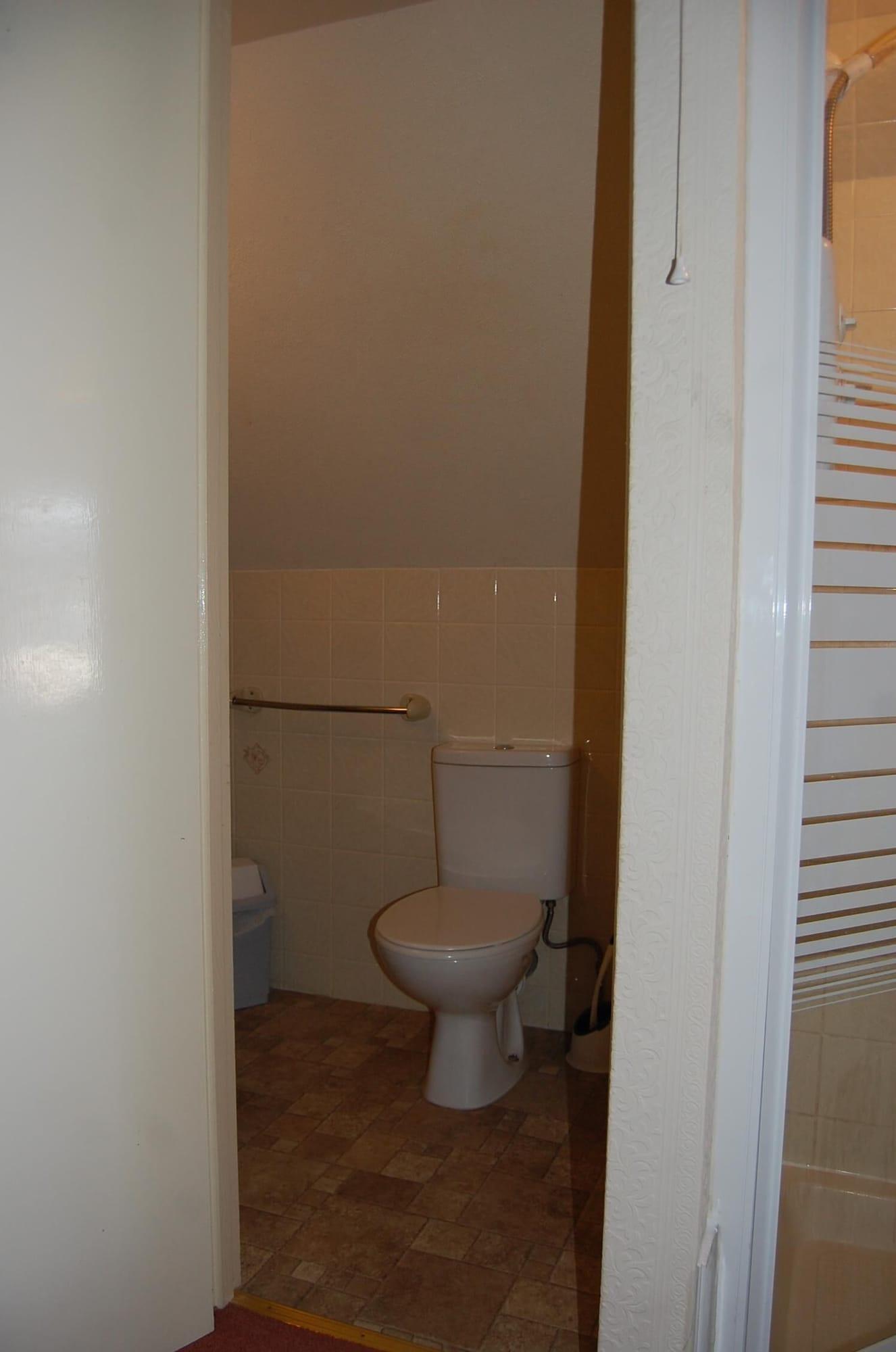 Hotel Weatherbury 2*