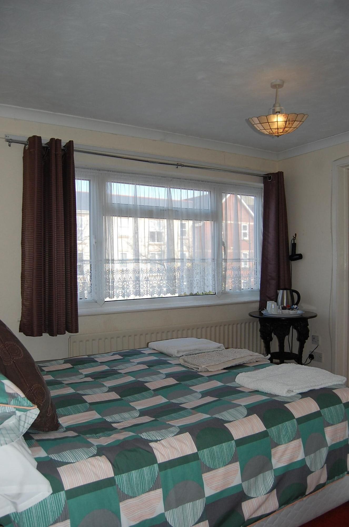 Hotel Weatherbury 2*